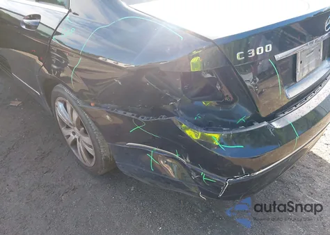 2011 Mercedes-Benz C 300 Luxury/Sport from USA, damaged, VIN WDDGF5EB8BR155534